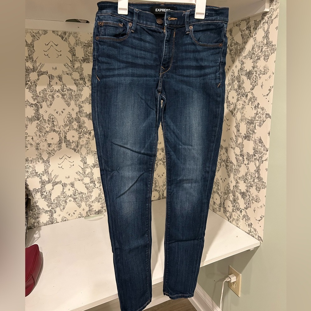 Express legging Jean mid rise dark wash